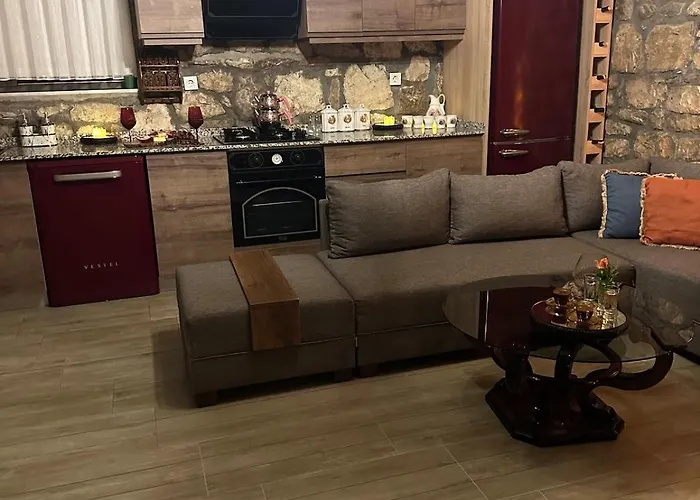 Koesedere Stone Villa Karaburun (Izmir)