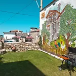 Koesedere Stone Villa *