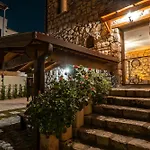 Koesedere Stone Villa *