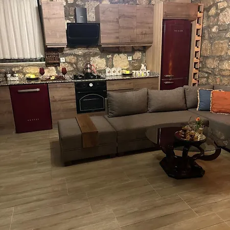 Koesedere Stone Villa Karaburun (Izmir)