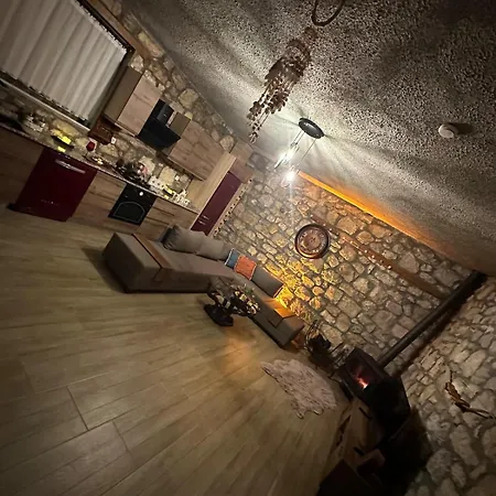 Koesedere Stone Villa *