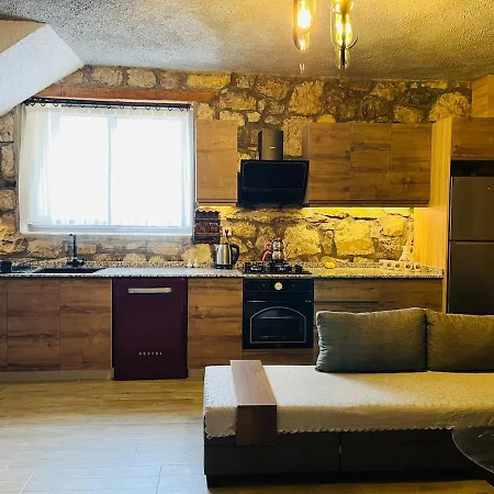 Villa Koesedere Stone Karaburun (Izmir)